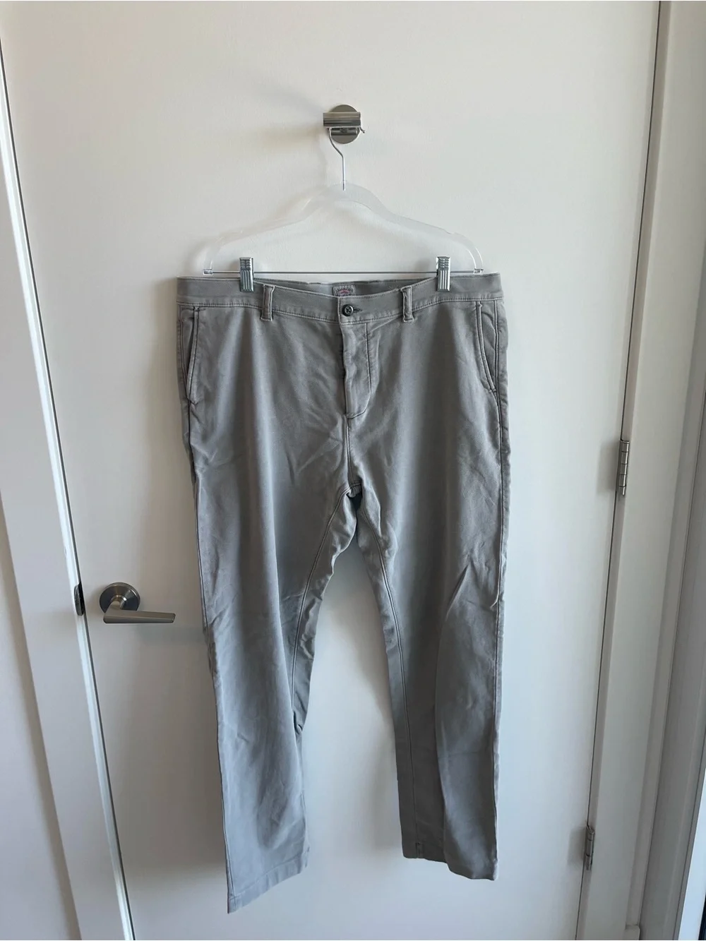 Faherty Chino Pants in Light Gray